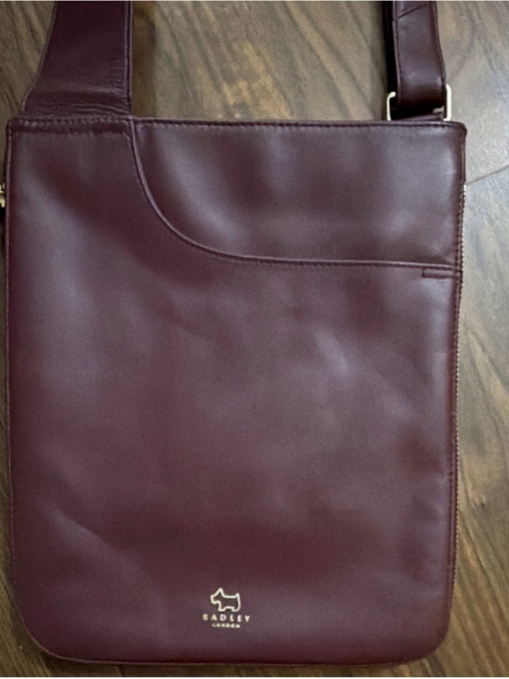 RADLEY LONDON Burgundy Leather Messenger Crossbody